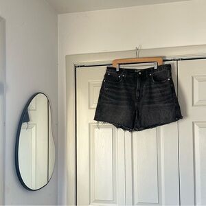 Madewell Relaxed Mid Length Denim Black Washed Shorts